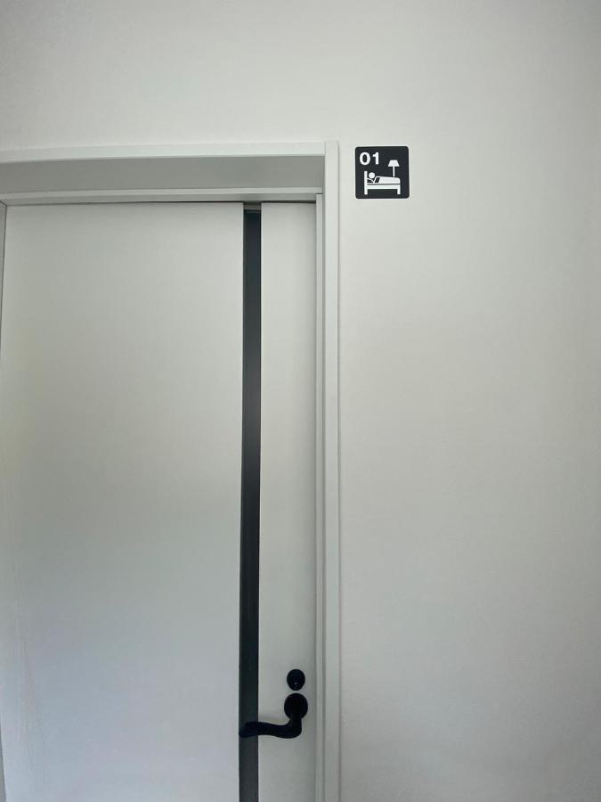 Guest House Daruma Anan Bagian luar foto
