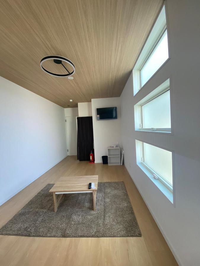 Guest House Daruma Anan Bagian luar foto
